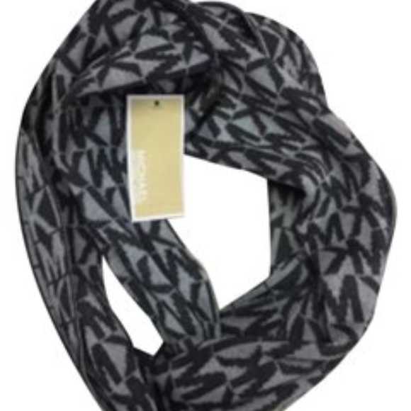 mk infinity scarf